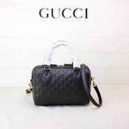 Gucci Soft Gucci Signature top handle bag black