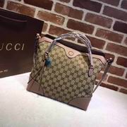 Gucci GG medium shoulder bag pink 
