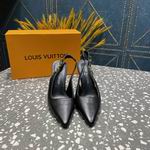 Louis Vuitton070