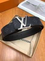 Louis Vuitton Belts056
