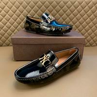 Men Gucci shoes 152