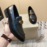 Men Gucci shoes 184