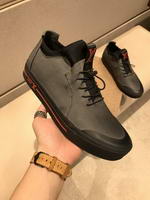 Men Louis Vuitton shoes027