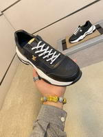 Men Louis Vuitton shoes042