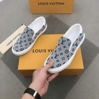 Men Louis Vuitton shoes162