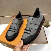 Men Louis Vuitton shoes177