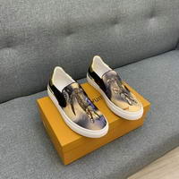 Men Louis Vuitton shoes204