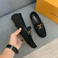 Men Louis Vuitton shoes232