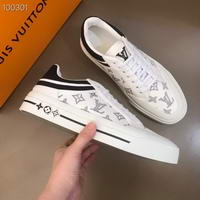 Men Louis Vuitton shoes257