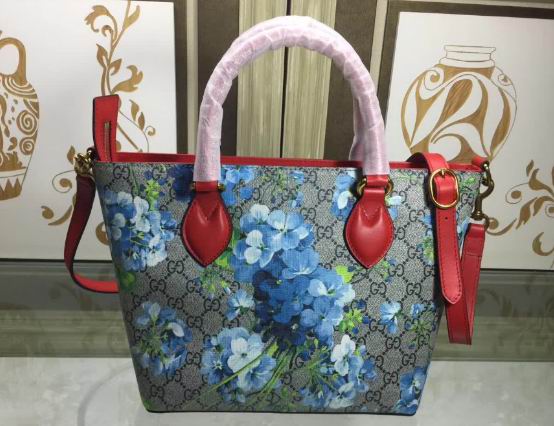  Gucci Soft GG Blue Blooms tote