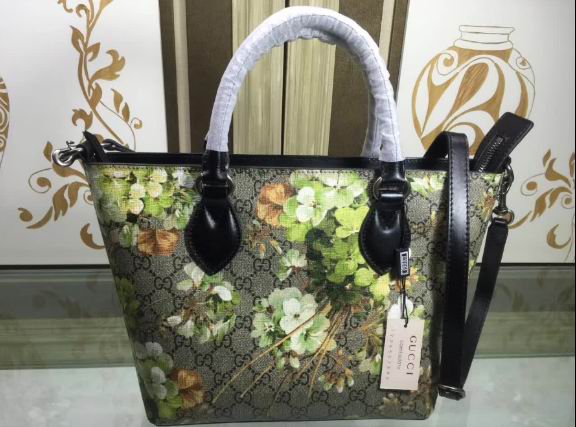  Gucci Soft GG Green Blooms tote