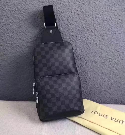  Louis Vuitton Avenue Sling bag  N41719