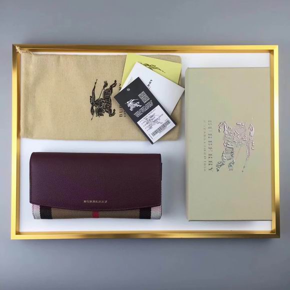  Burberry House Check And Leather Continental Wallet bordeaux
