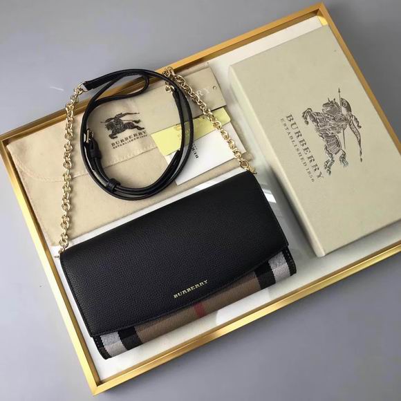  Burberry House Check and Leather Wallet with Chain black