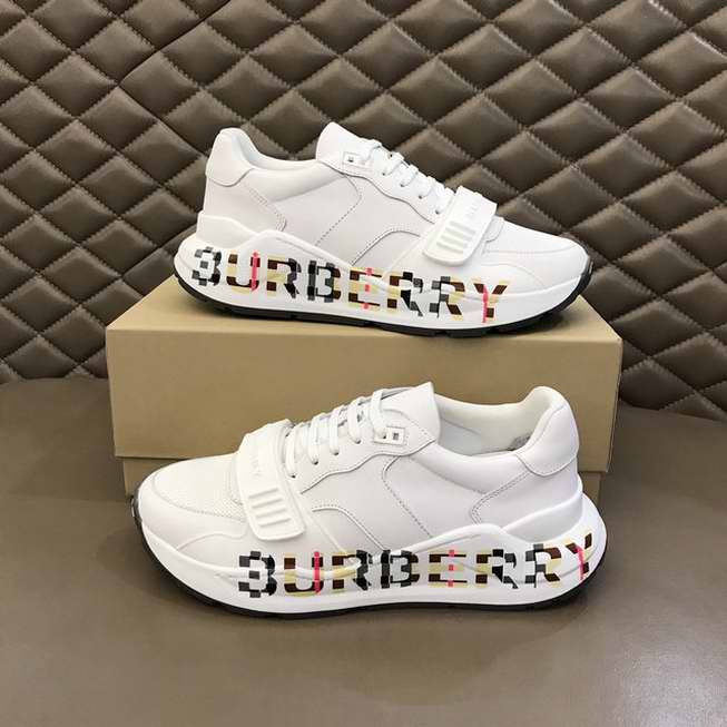  Men Burberry Shoes026