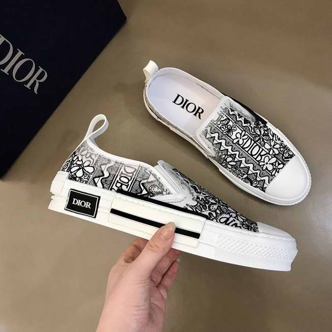  Men Dior Shoes011
