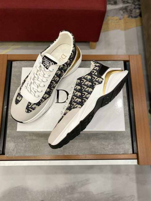  Men Dior Shoes062