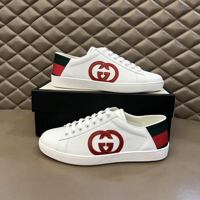  Men Gucci shoes 068