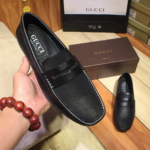  Men Gucci shoes 106