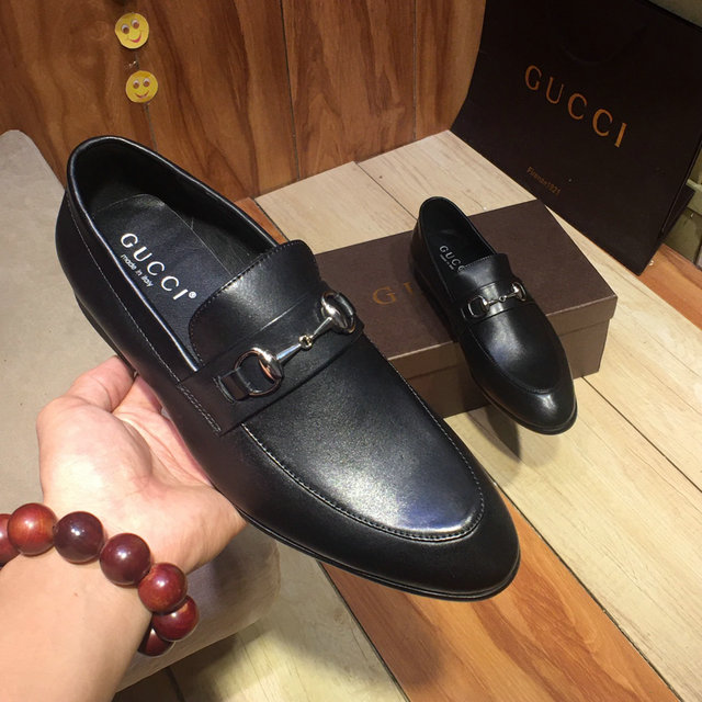  Men Gucci shoes 114