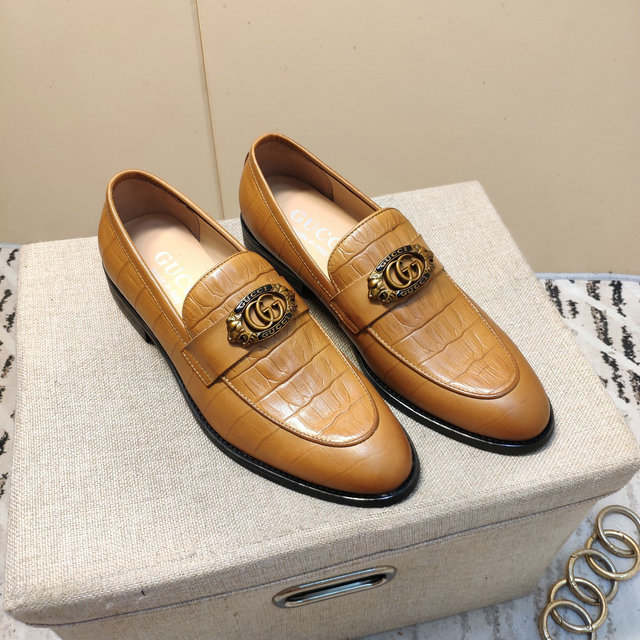  Men Gucci shoes 185
