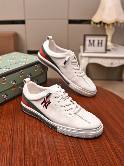  Men Gucci shoes 232