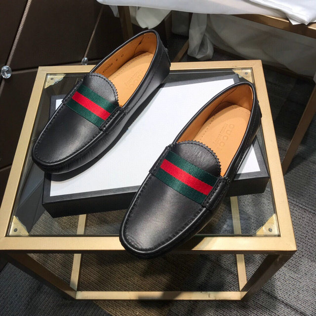  Men Gucci shoes 235