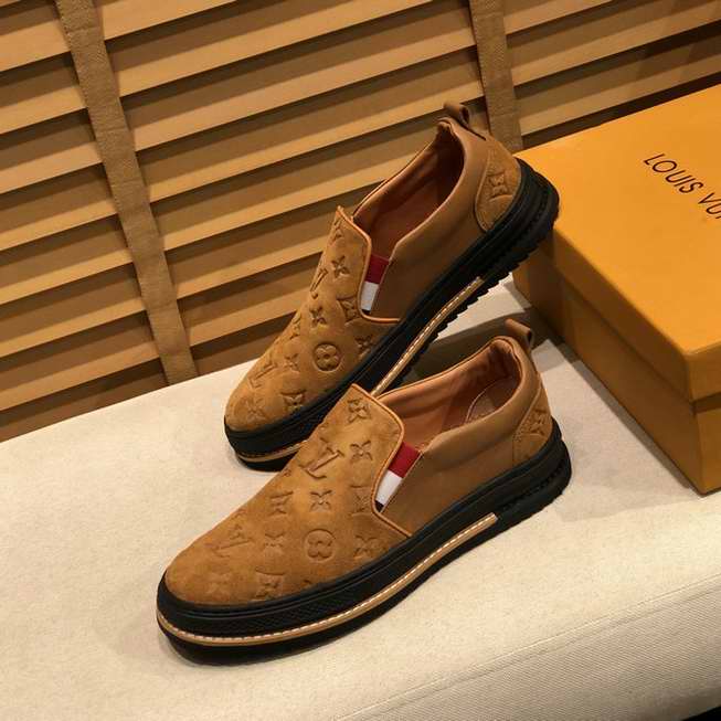  Men Louis Vuitton shoes090