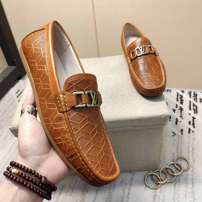 Men Louis Vuitton shoes155