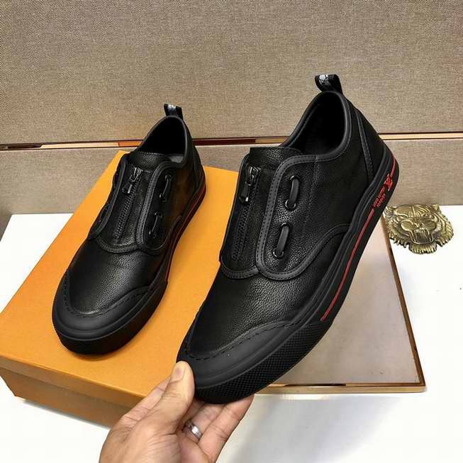  Men Louis Vuitton shoes178