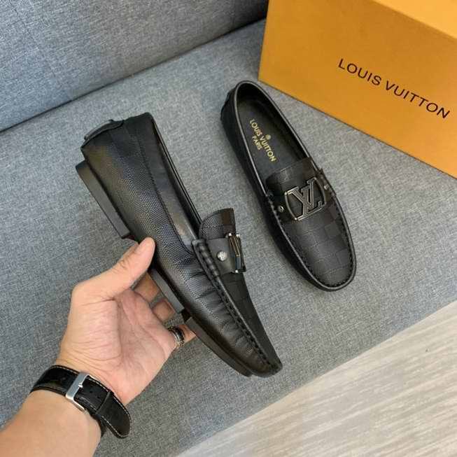  Men Louis Vuitton shoes234