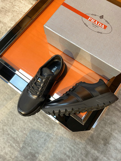  Men Prada Shoes 008