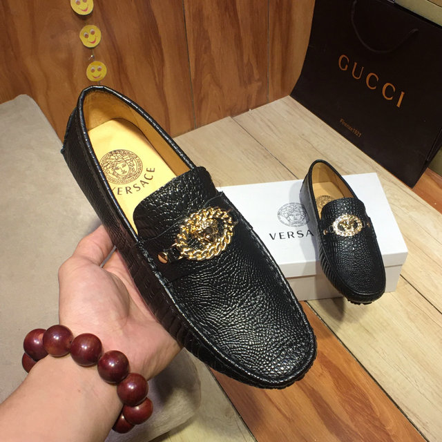  Men Versace shoes 030