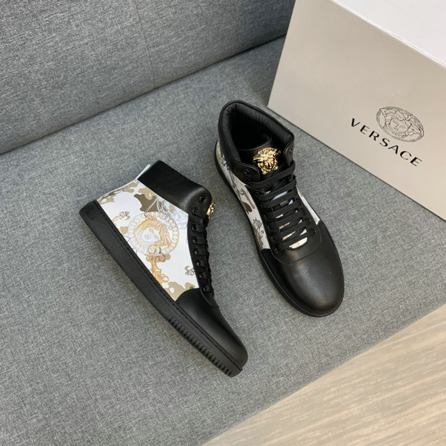  Men Versace shoes 075
